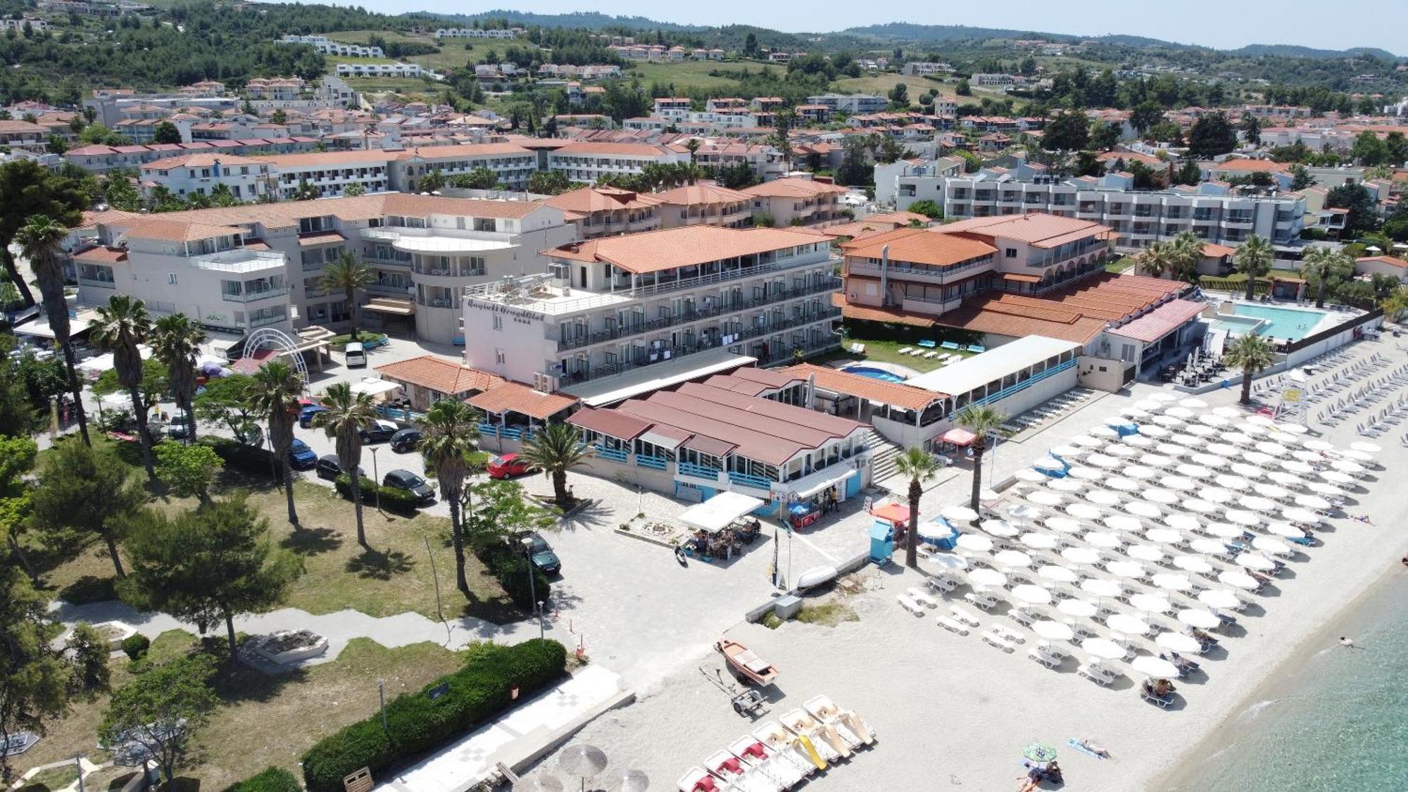 Hanioti Grandotel Exteriör bild